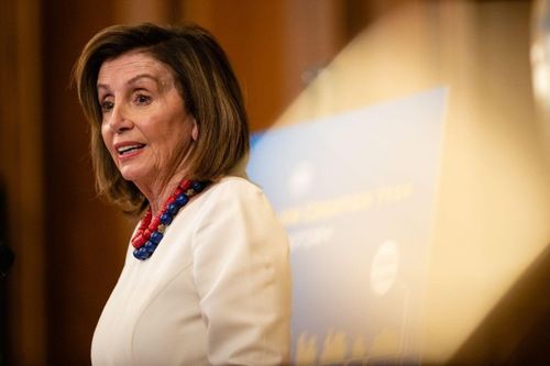 Những ngày tất bật của bà Pelosi
