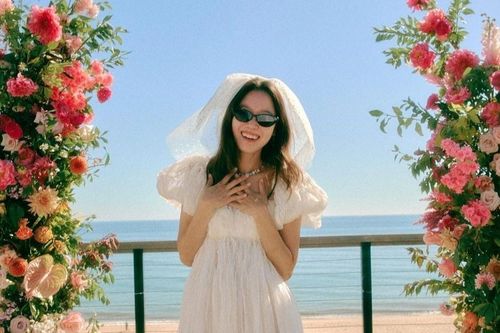 Hình ảnh hiếm hoi trong lễ cưới của Gong Hyo Jin