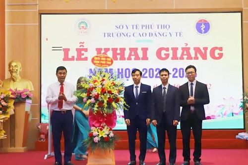 Phú Thọ: Trường cao đẳng Y tế Khai giảng năm học 2022-2023