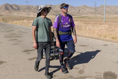 Đi bộ sang Qatar xem World Cup, thanh niên Tây Ban Nha mất tích ở Iran