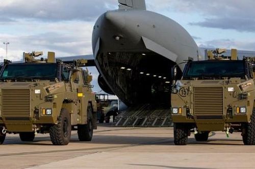 Australia cung cấp 30 xe bọc thép Bushmaster cho Ukraine
