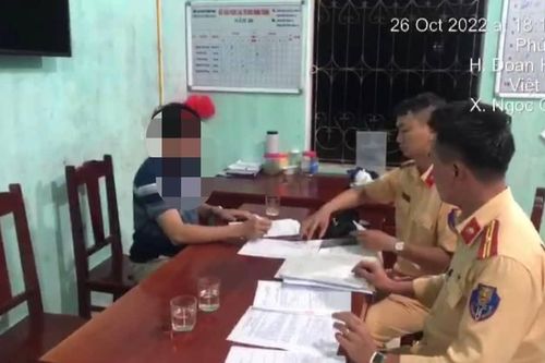 Phạt lái xe đi ngược chiều trên cao tốc Nội Bài-Lào Cai 17 triệu đồng