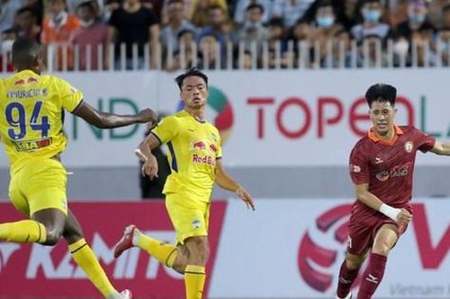 Trước trận HAGL - Bình Định, 18h00 ngày 28/10: 'Voi con' đấu 'ngựa chiến'