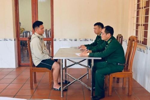 Bắt nhóm đối tượng chuyên đưa người nhập cảnh trái phép