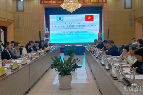 Kỳ họp Ủy ban Liên chính phủ về hợp tác kinh tế và khoa học Việt Nam-Hàn Quốc