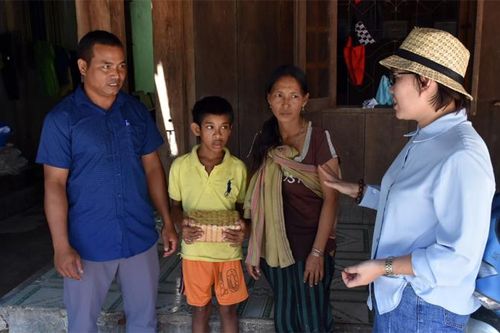 Bài 1: Chuyện cổ tích dưới chân núi Chư Gor Tong, Chư Mom Ray