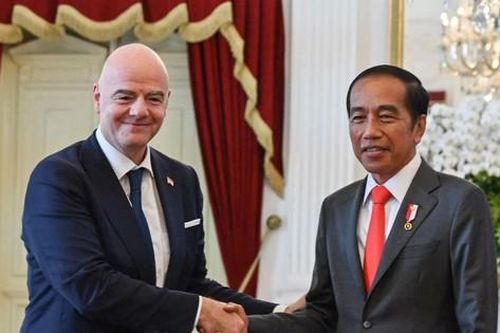 Tổng thống Indonesia thừa nhận Indonesia vẫn có nguy cơ bị FIFA trừng phạt