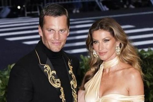 Siêu mẫu nội y ly hôn cầu thủ Tom Brady