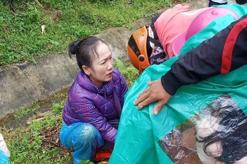 Người dân làm 'bác sĩ' bất đắc dĩ giúp sản phụ vượt cạn ngay bìa rừng