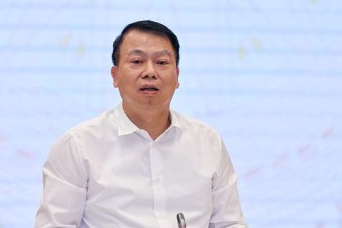 Thứ trưởng Bộ Tài chính lý giải nguyên nhân thị trường chứng khoán có điều chỉnh giảm mạnh