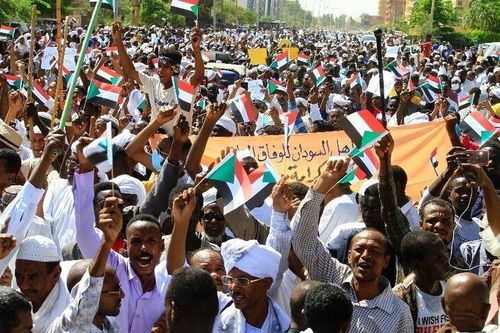 Các phần tử Hồi giáo Sudan biểu tình phản đối nỗ lực hòa giải của Liên hợp quốc