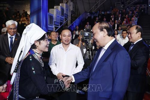 Chủ tịch nước dự Chương trình 'Hồ Chí Minh - Hành trình khát vọng 2022'