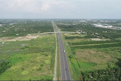 Cần đầu tư trạm dừng nghỉ tuyến cao tốc Trung Lương - Mỹ Thuận