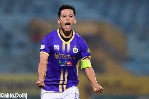 Hà Nội FC đòi lại ngôi đầu bảng V-League 2022