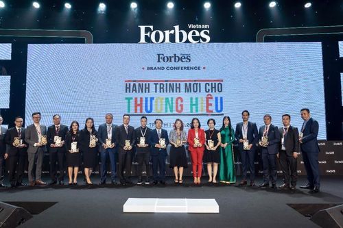 Vietcombank dẫn đầu Top 25 thương hiệu tài chính hàng đầu Việt Nam 2022