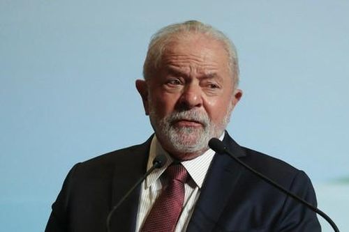 Ra khỏi nhà tù, chính trị gia 76 tuổi tái đắc cử tổng thống Brazil