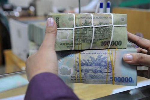Giám đốc người Mỹ 'mất dạng' và món nợ khiến 7 cán bộ bị truy tố