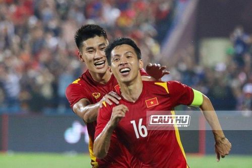 Bóng đá Việt Nam ngạo nghễ đứng đầu châu Á ở BXH đặc biệt