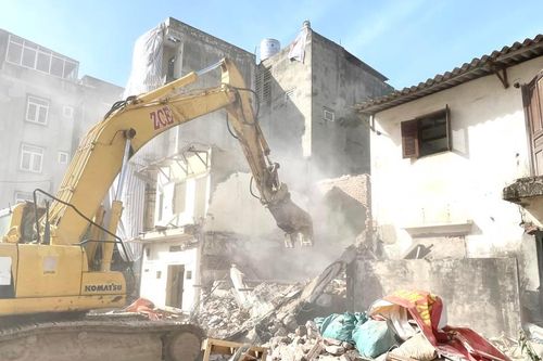 Phá dỡ công trình thực hiện Dự án đường Huỳnh Thúc Kháng kéo dài
