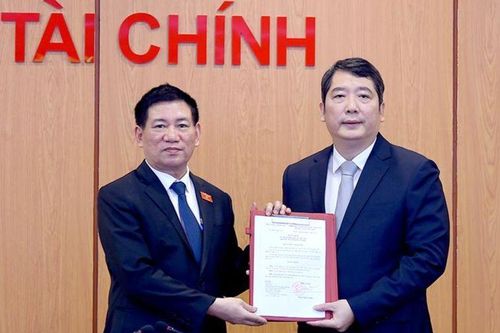Bộ Tài chính công bố quyết định bổ nhiệm Thứ trưởng mới