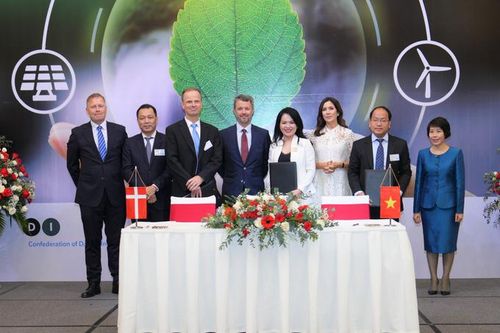 Liên danh Tập đoàn Ørsted và T&T Group ký kết thỏa thuận phát triển điện gió ngoài khơi