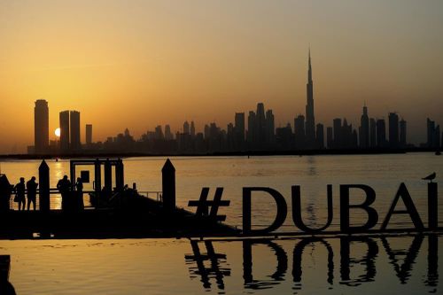 Dubai hút khách từ World Cup ở Qatar