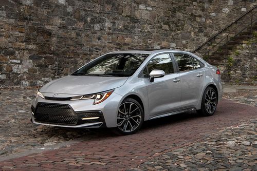 Toyota tăng giá xe trên toàn cầu