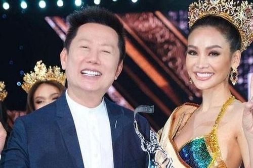 Ông Nawat - Chủ tịch Hoa hậu Hòa bình bị kiện