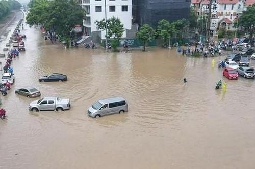 Hà Nội ưu tiên xử lý khu vực úng ngập ở Đại lộ Thăng Long