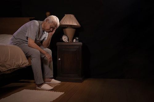 Biểu hiện nào cho thấy bạn đang mắc chứng tiểu đêm?
