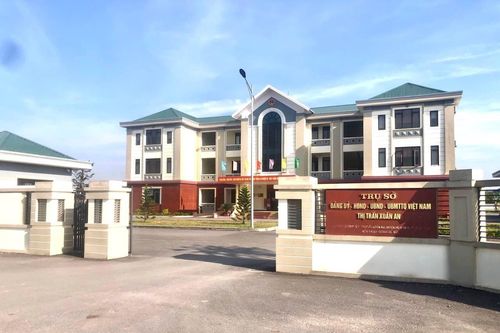 Nhận tiền 'bồi dưỡng' gần 200 triệu, cán bộ địa chính bị kỷ luật thôi việc
