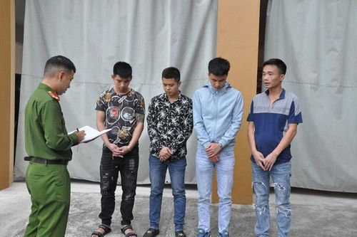4 đối tượng bị phát hiện sử dụng ma túy trong karaoke Minh Hiếu