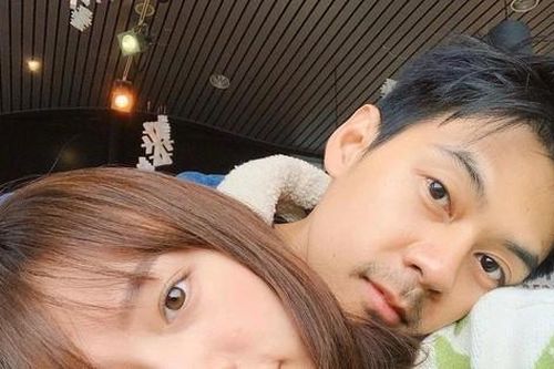 12 năm yêu nhau của cặp tiên đồng ngọc nữ showbiz Thái Lan