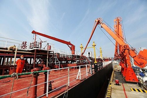 Công ty lọc dầu tư nhân lớn nhất Trung Quốc tăng sản lượng dầu diesel