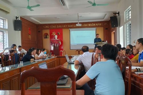 Hàng loạt trường học 'ngậm đắng' vì phải mua phần mềm dính lỗi