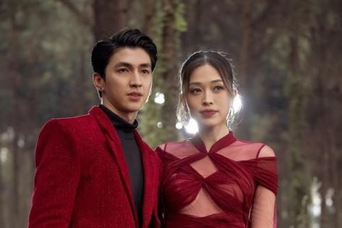 Lần đầu diễn thời trang sau đám cưới, vợ chồng Bình An - Phương Nga tiết lộ lý do chưa đi trăng mật