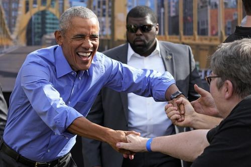 Tổng thống Biden, ông Obama và ông Trump chạy nước rút ở Pennsylvania