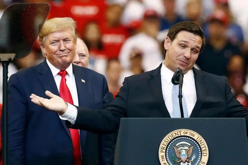 Ông Trump 'ghẻ lạnh' cựu đồng minh DeSantis