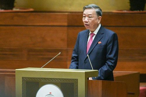 Bổ sung thông tin 'nơi sinh' trên hộ chiếu, tạo thuận lợi cho công dân nhập cảnh