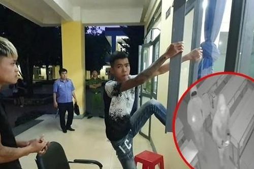 Đắk Lắk: Cựu học sinh rủ bạn đột nhập vào trường cũ trộm 16 máy tính đem đi bán