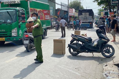Nam sinh viên bị xe tải cán tử vong ở TP.HCM