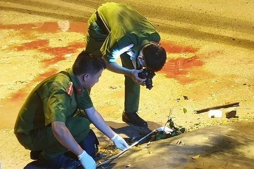 Người phụ nữ bị truy sát ở tiệm tạp hóa