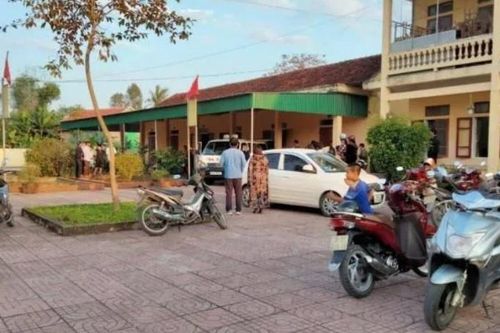 Nữ hiệu trưởng tử vong tại phòng làm việc