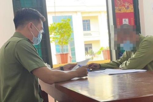 Một người đàn ông bị phạt tiền vì ghép hình cô giáo để 'câu view'