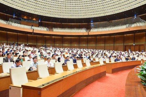 Tăng lương cơ sở ngay từ ngày 1/1/2023 nhưng không được 'cào bằng'