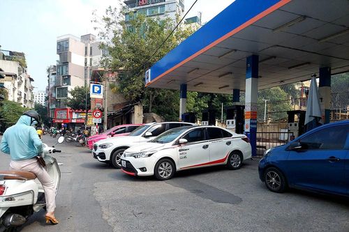 Phó Thủ tướng: Không để đứt gãy nguồn cung xăng dầu trong nước