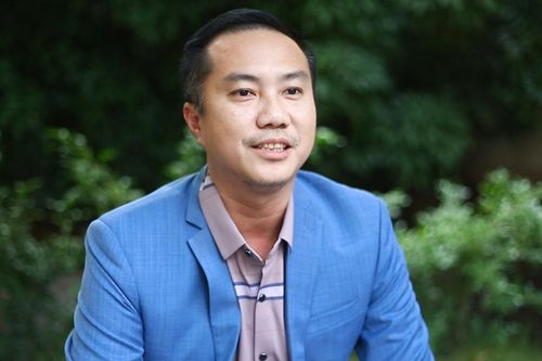 Phó chủ tịch truyền thông VFF quan tâm đến các giải trẻ