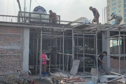Xử lý vi phạm trật tự xây dựng trên đường Trần Duy Hưng