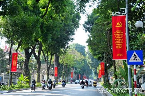 Tăng cường bảo vệ nền tảng tư tưởng của Đảng, đấu tranh phản bác các quan điểm sai trái, thù địch trong tình hình mới