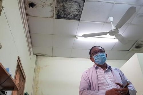 TPHCM: Bệnh viện 'cái gì cũng hỏng', bác sỹ, bệnh nhân 'như đi đày'